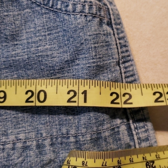 VTG Levi High Waist Shorts Chambray Color 16 VGUC - Picture 9 of 11